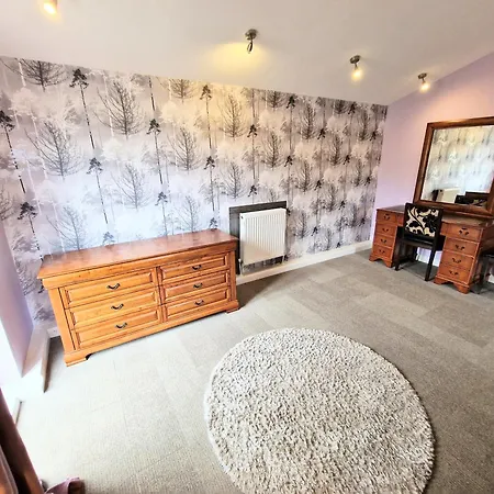 Ochil 10 With Private Hot Tub - Fife - Loch Leven - Lomond Hills Villa Kelty Exterior photo