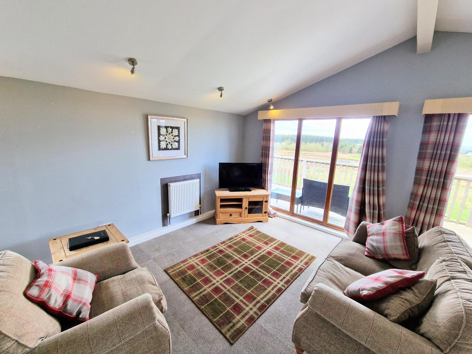 Chalet Ochil 10 With Private Hot Tub - Fife - Loch Leven - Lomond Hills *